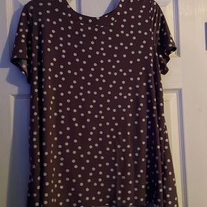 Lavender Anne Klein large top with white dots. Worn once.